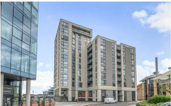 2 bed flat for sale, Maritime Walk, Ocean Village, SO14