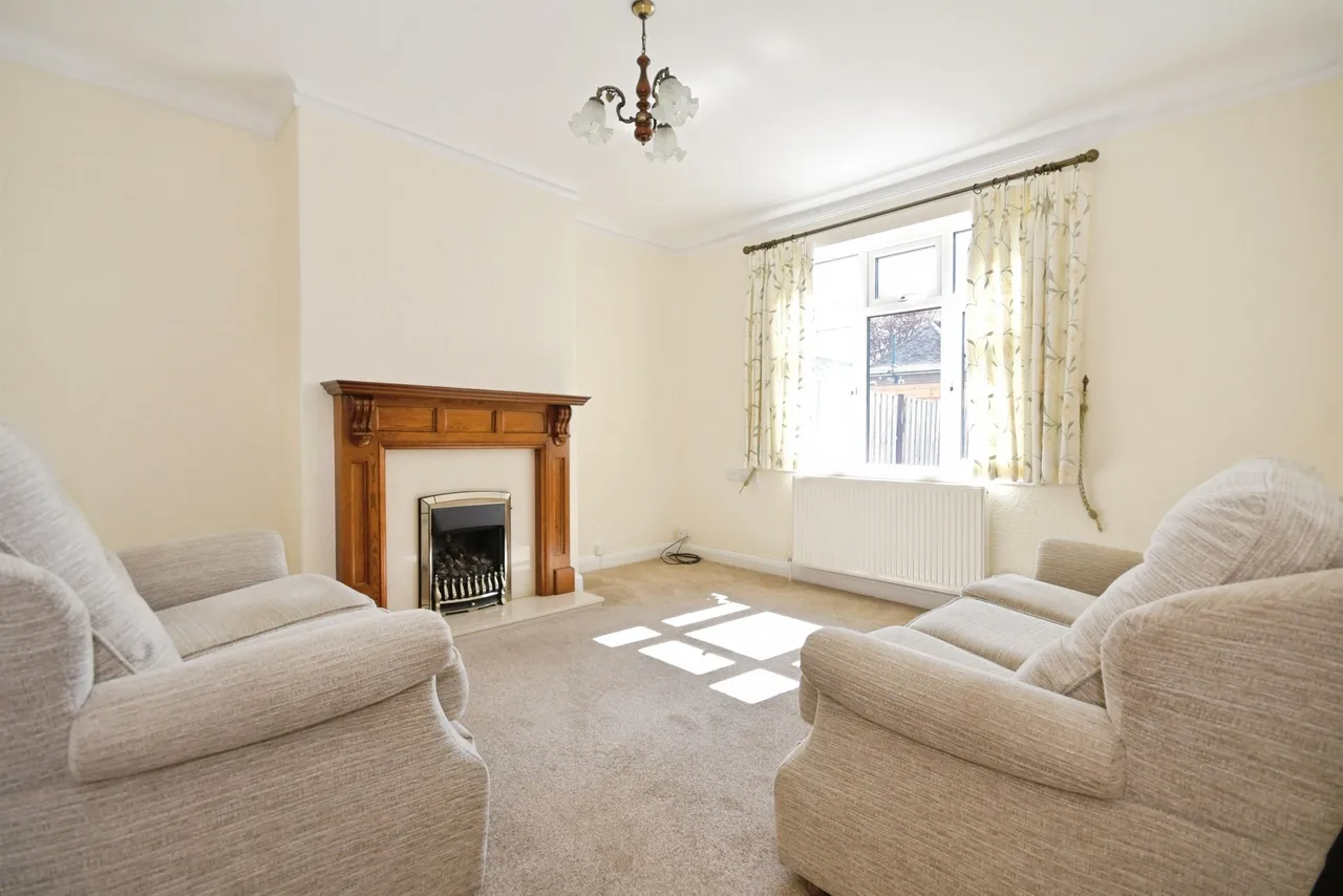 Granby Croft, Bakewell, photo 7