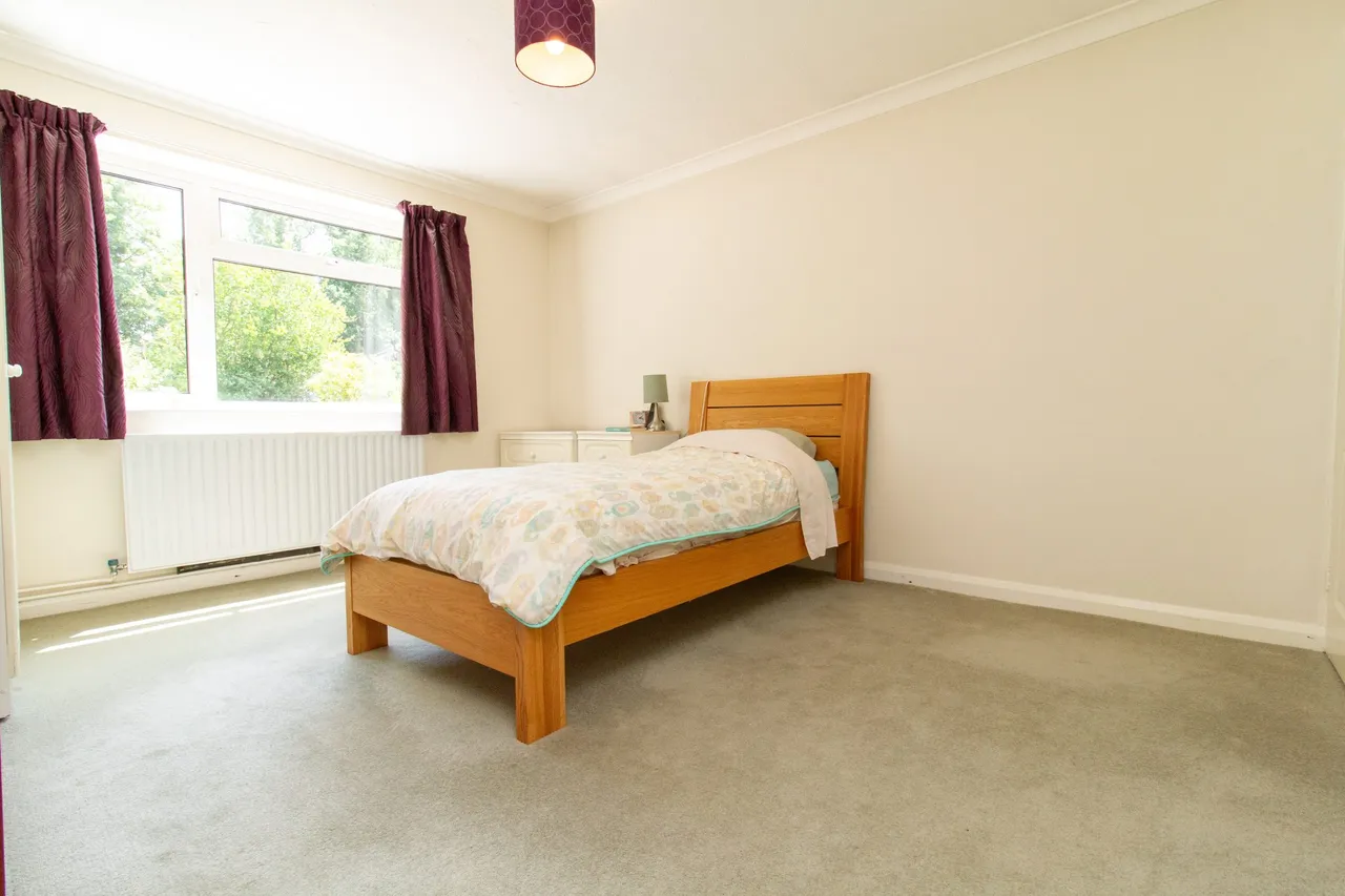 Regent Close, Fleet, GU51 3NS, photo 7