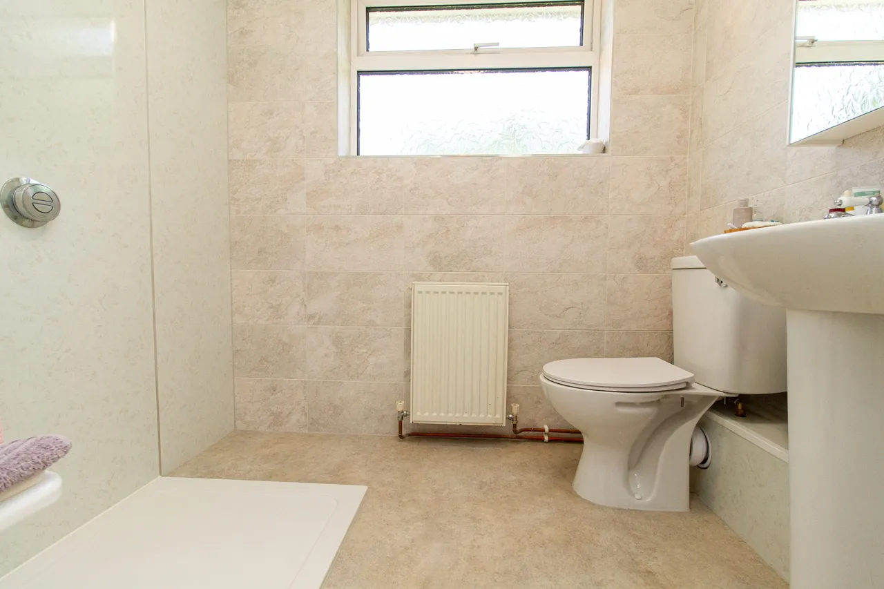 Regent Close, Fleet, GU51 3NS, photo 9