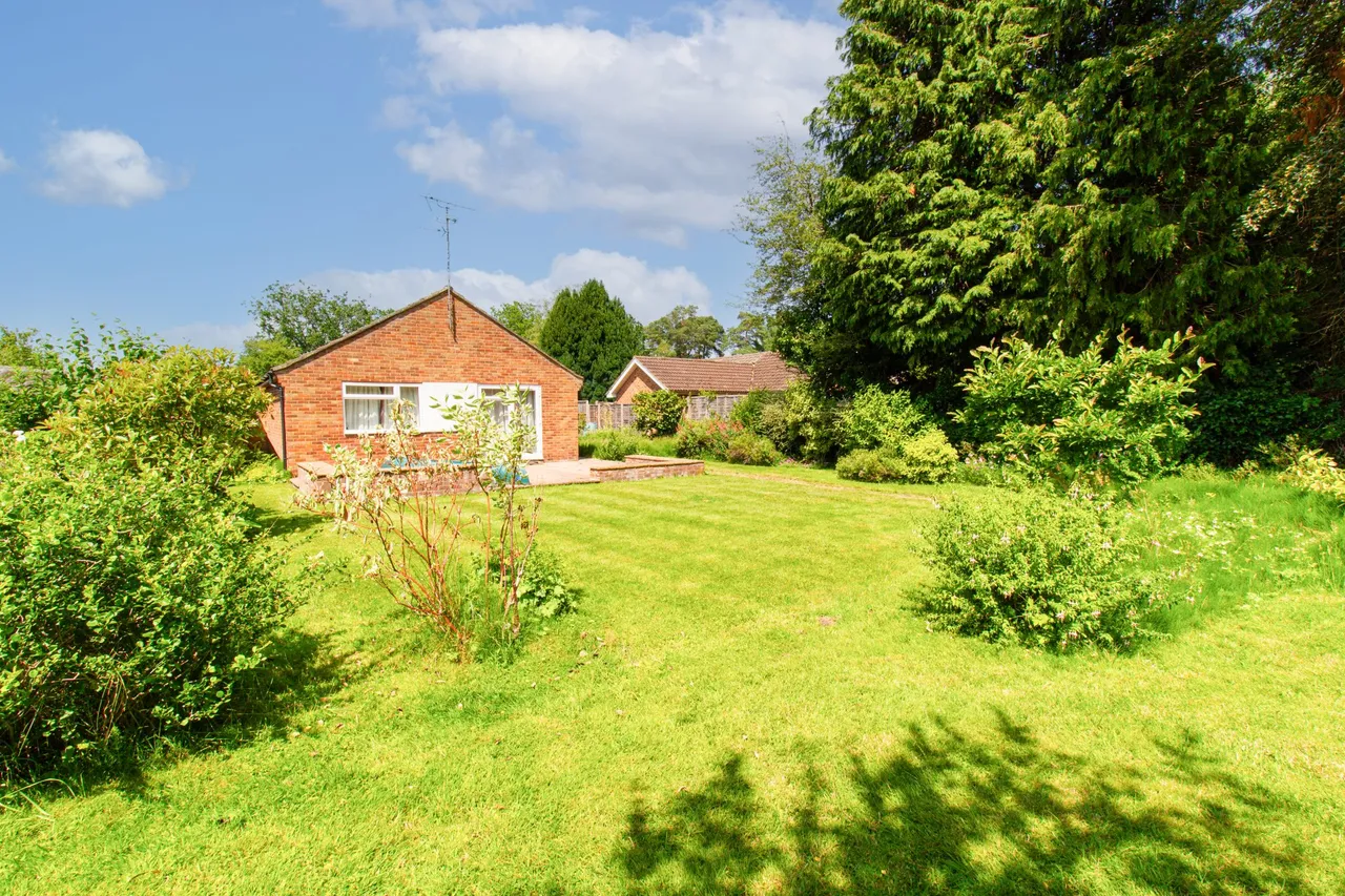 Regent Close, Fleet, GU51 3NS, photo 11