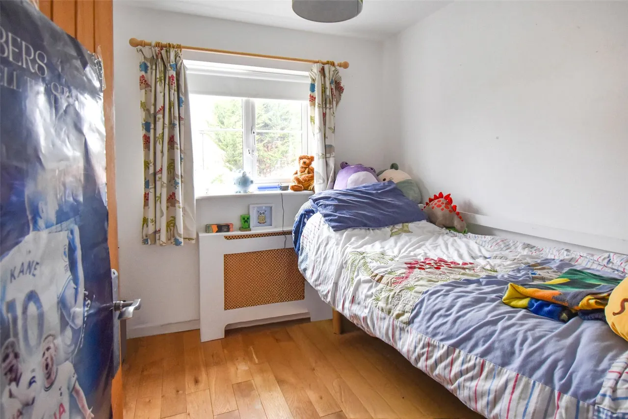 Woodland Walk, Aldershot, Hampshire, GU12 4FQ, photo 12