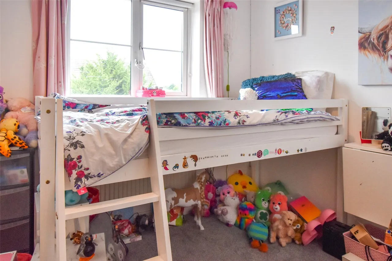Woodland Walk, Aldershot, Hampshire, GU12 4FQ, photo 13