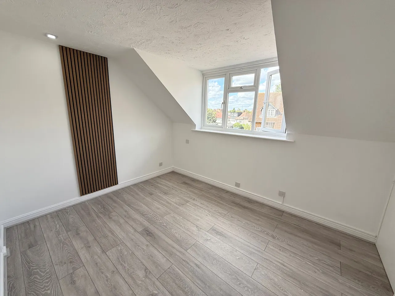 Mahon Close, ENFIELD, photo 6