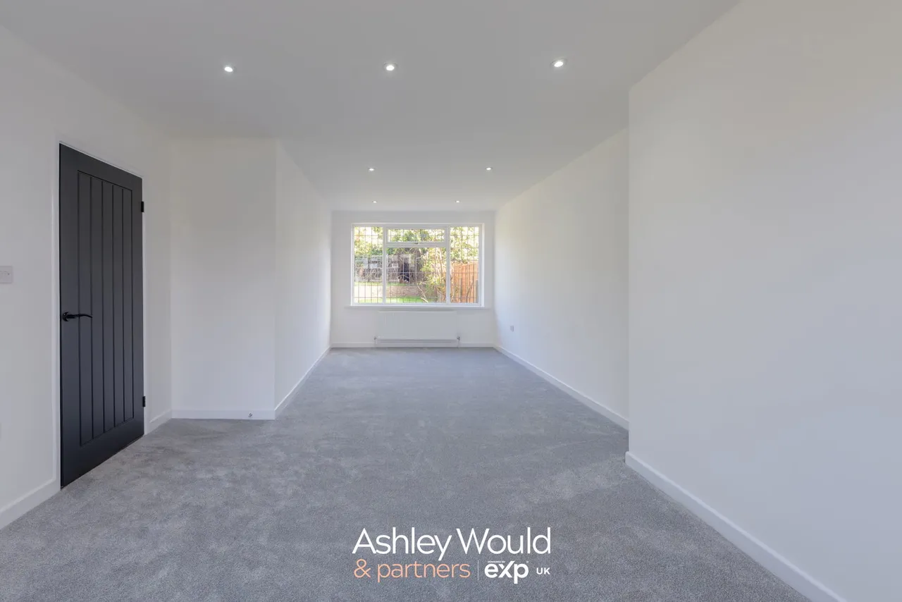 Wendover Road, Rowley Regis, B65, photo 4