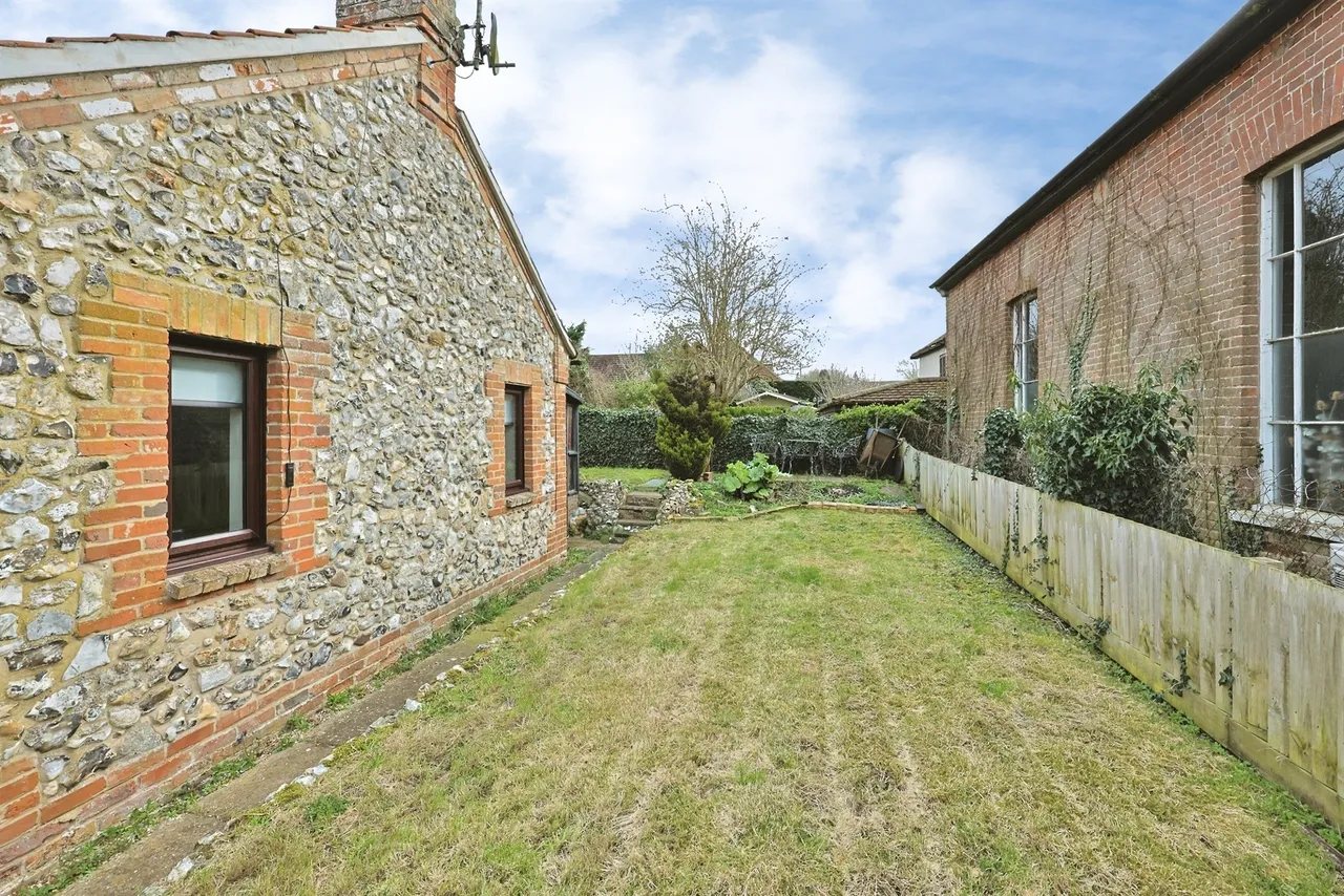 The Street, Sporle, PE32, photo 20