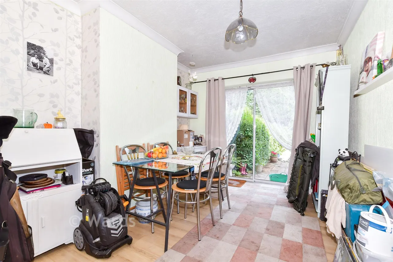 New Hythe Lane, Larkfield, ME20, photo 9