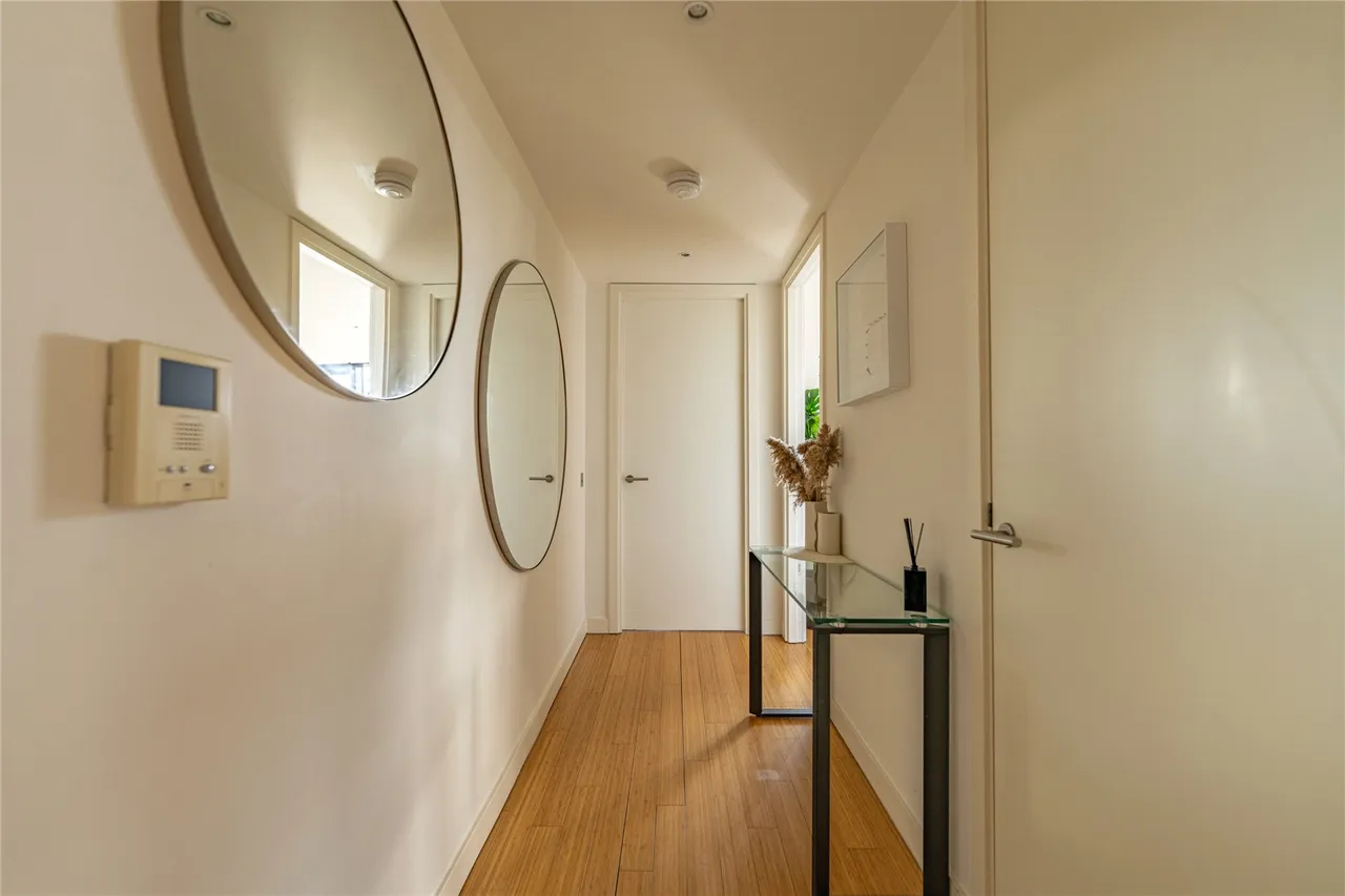Simpson Loan, Edinburgh, EH3, photo 12