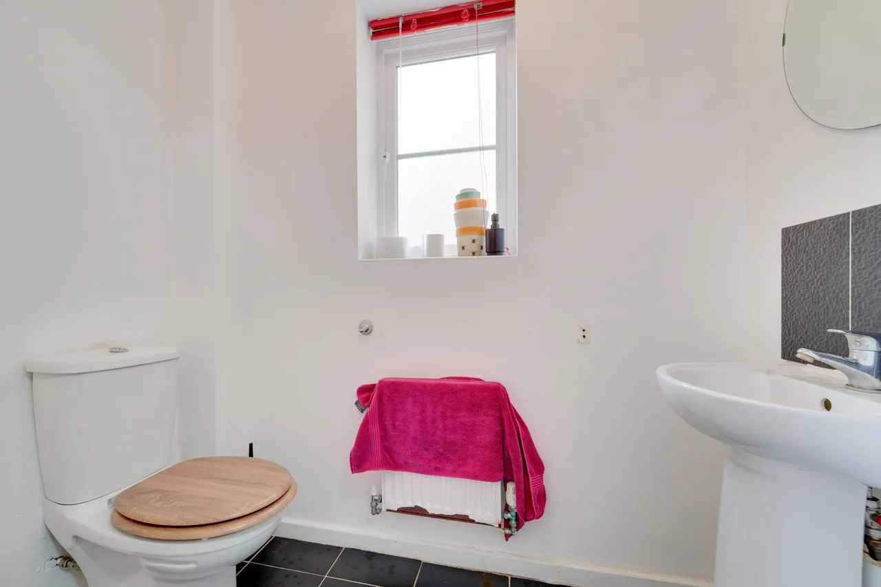 Fiona Way, Bedford, MK41, photo 14