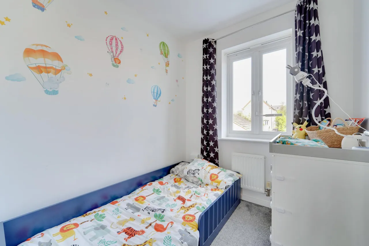 Fiona Way, Bedford, MK41, photo 17