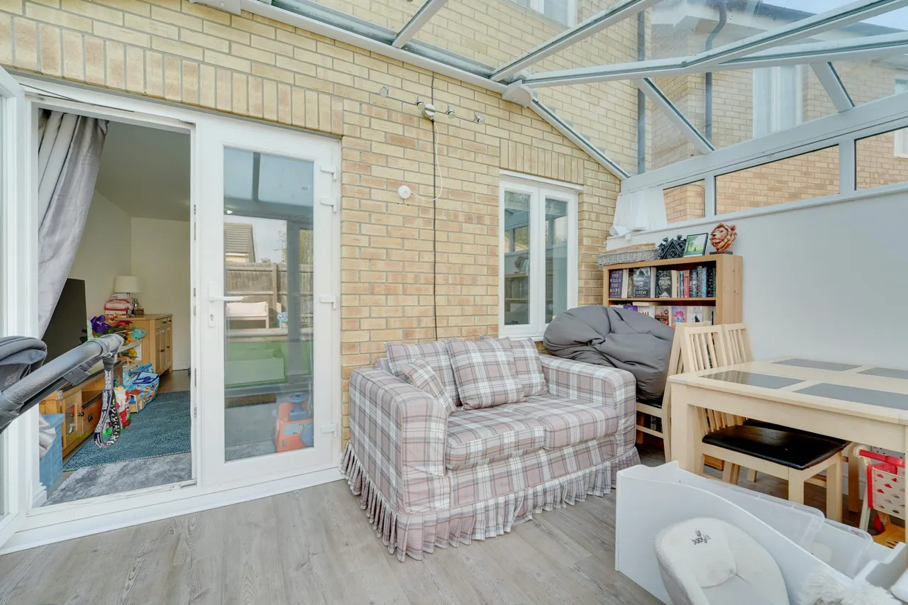 Fiona Way, Bedford, MK41, photo 12