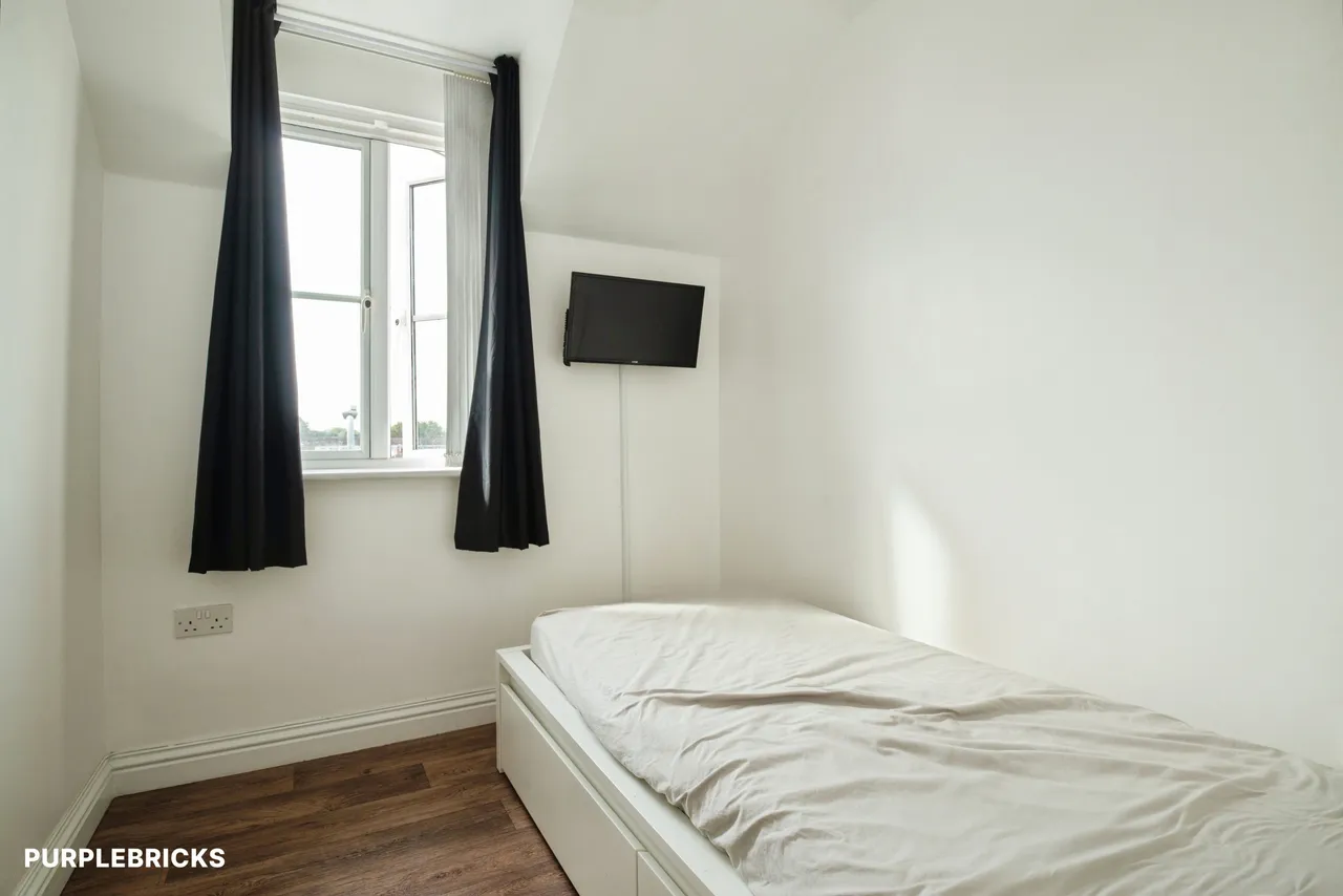 Moorland Gardens, Newport, NP19, photo 11