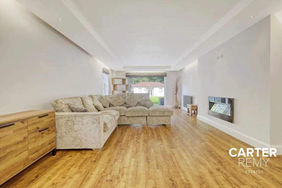 Shipwrights Drive, Benfleet, SS7, photo 9