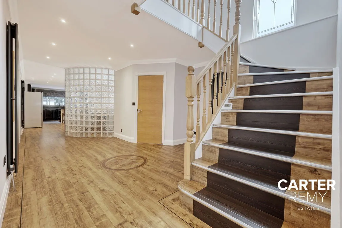 Shipwrights Drive, Benfleet, SS7, photo 5