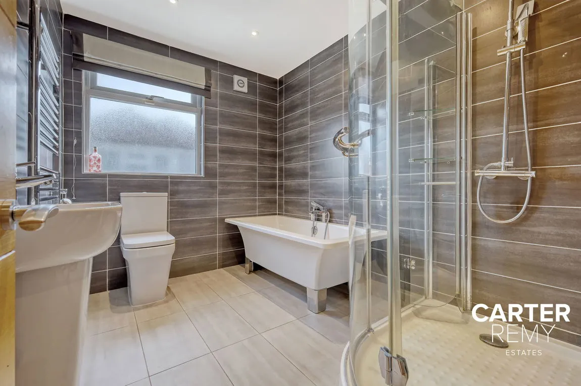 Shipwrights Drive, Benfleet, SS7, photo 28