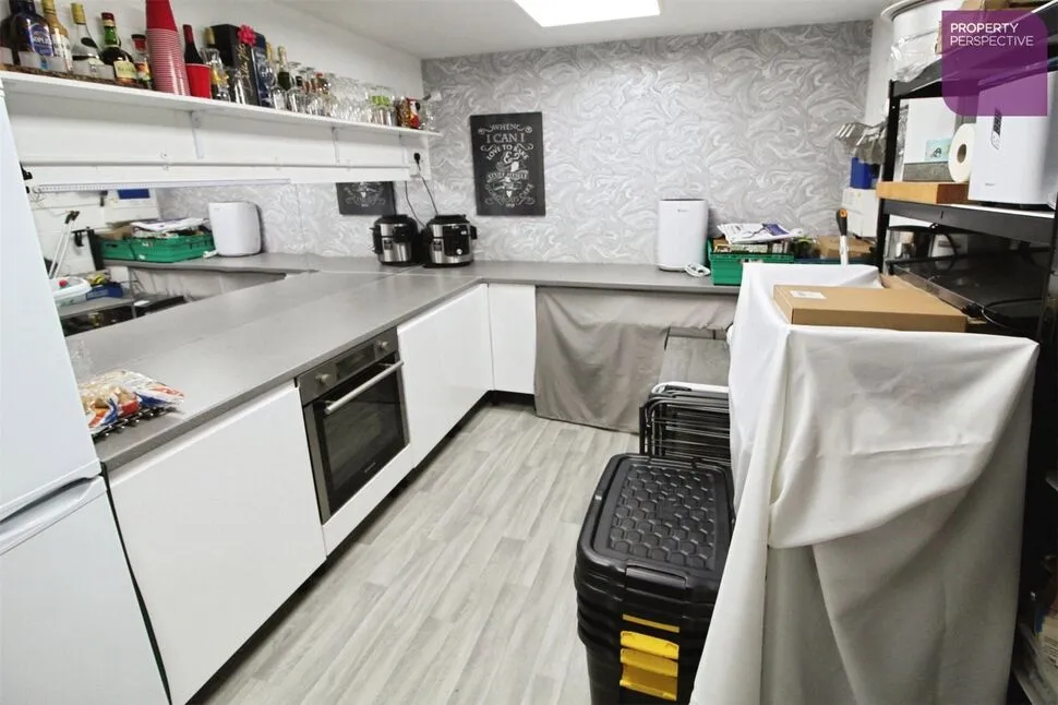 Halls Close, Radcliffe, Greater Manchester, M26, photo 8