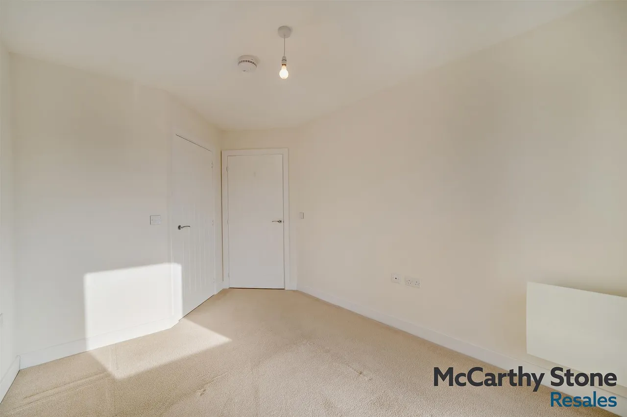 Barley Place, Blandford St. Mary, DT11, photo 10