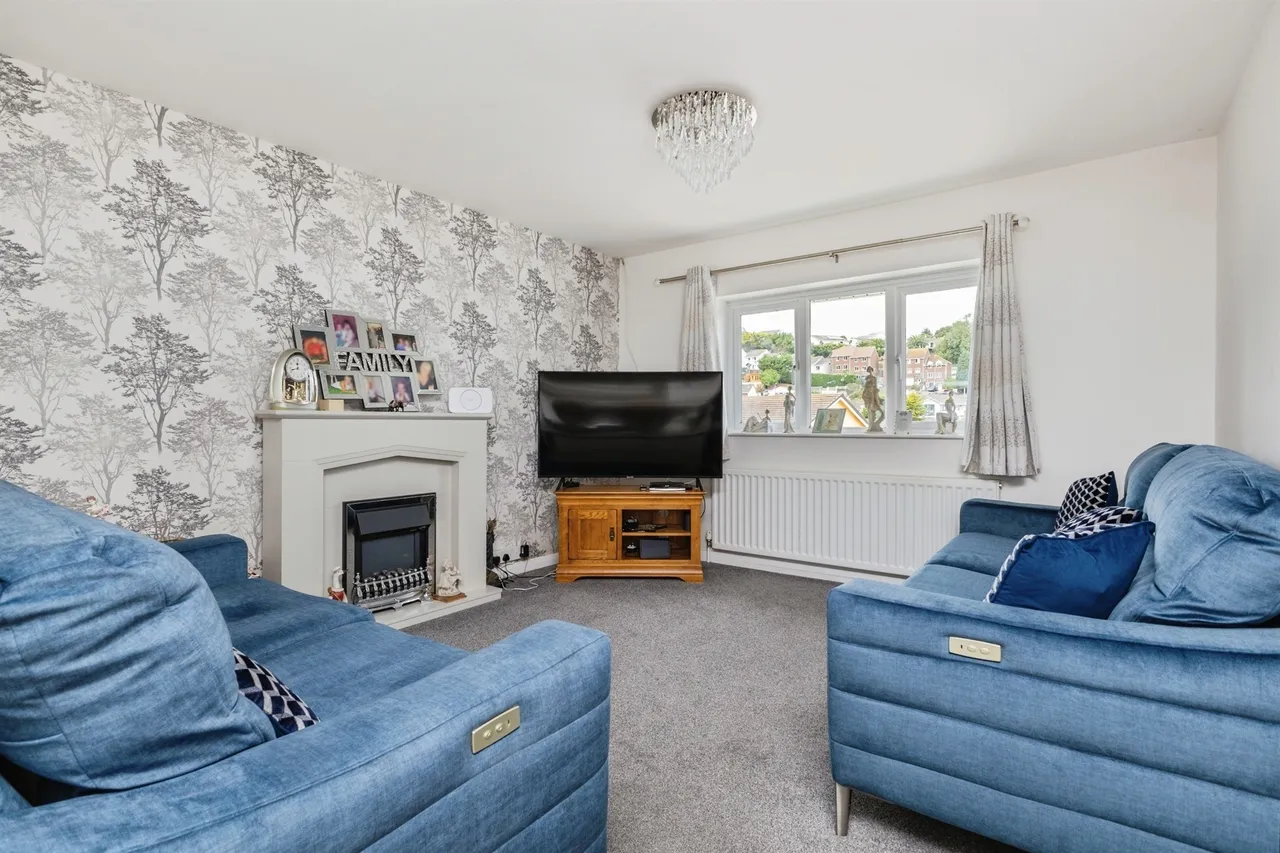 Maple Close, Brixham, photo 6