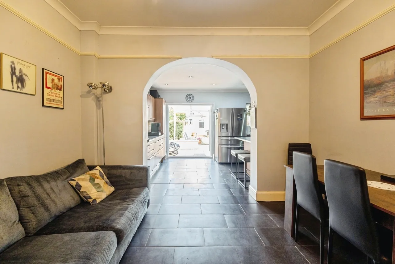 Downshall Avenue, ILFORD, Essex, IG3, photo 4