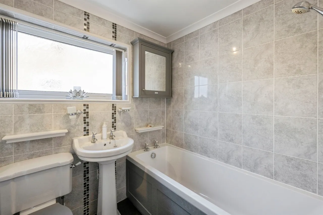 Mayfair Close, Harworth, Doncaster, photo 10
