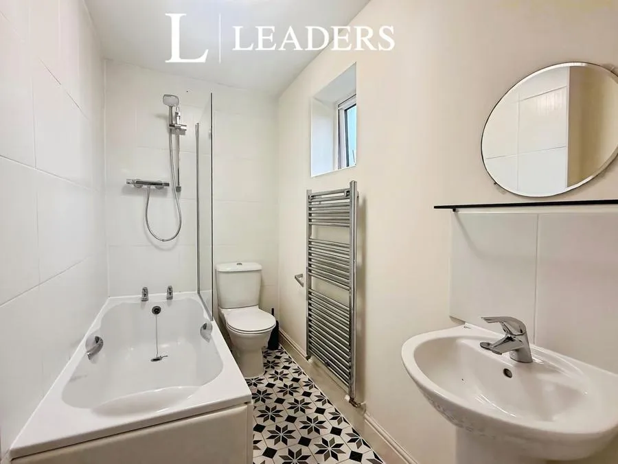 Longhorn Avenue, Gloucester, GL1, photo 6