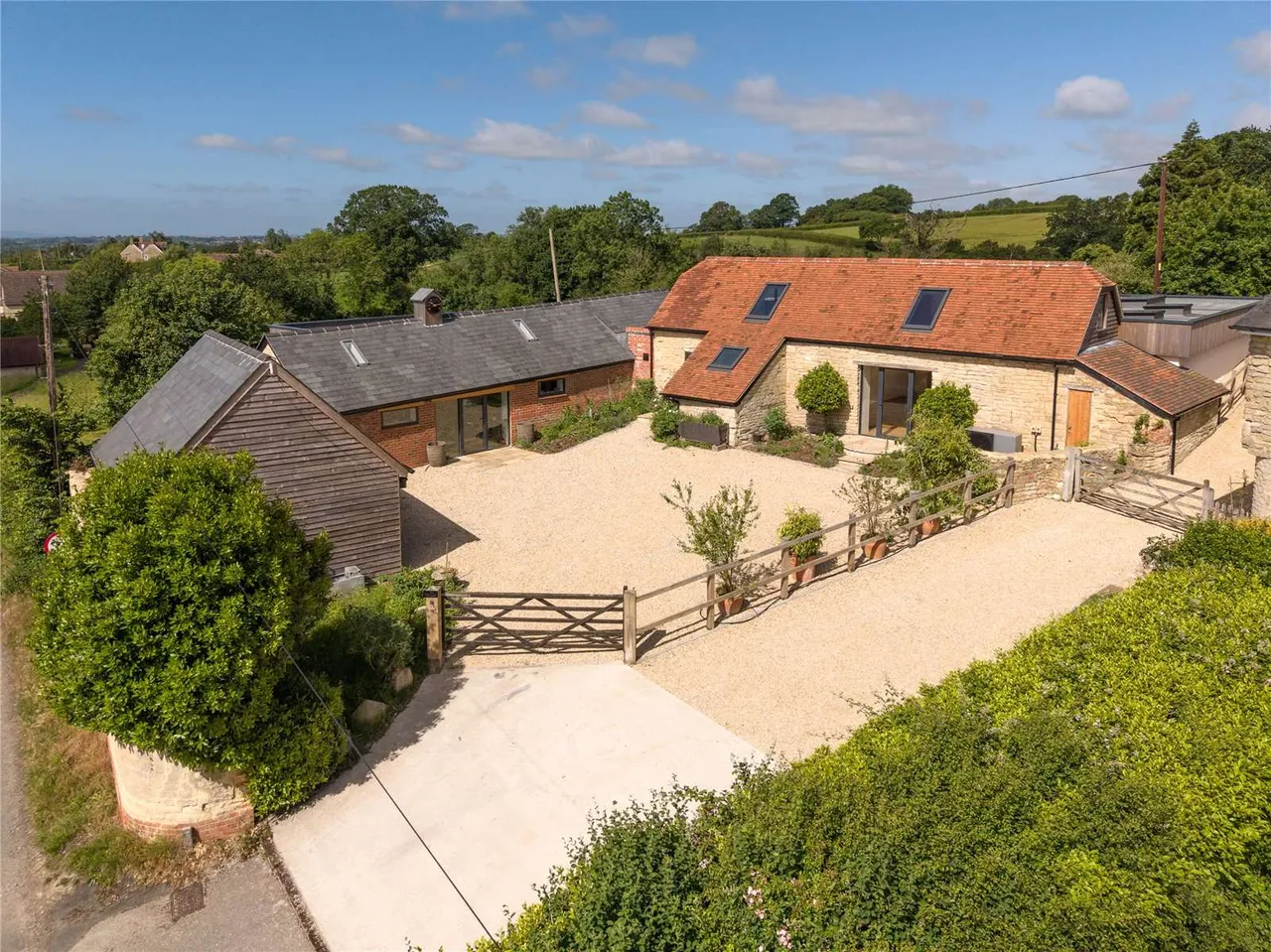 5 bed house for sale — Stour Row, Shaftesbury, Dorset, SP7 0QW