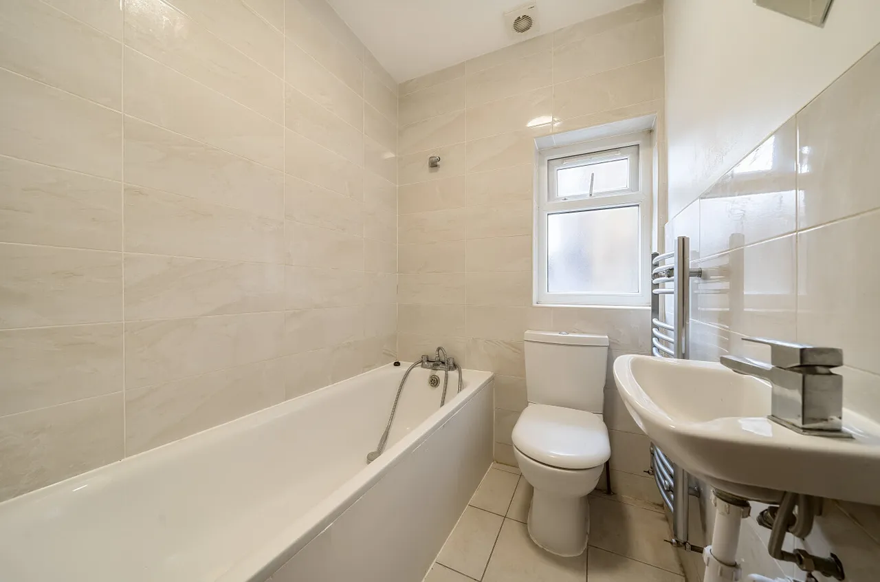 Upper Tooting Road, photo 11