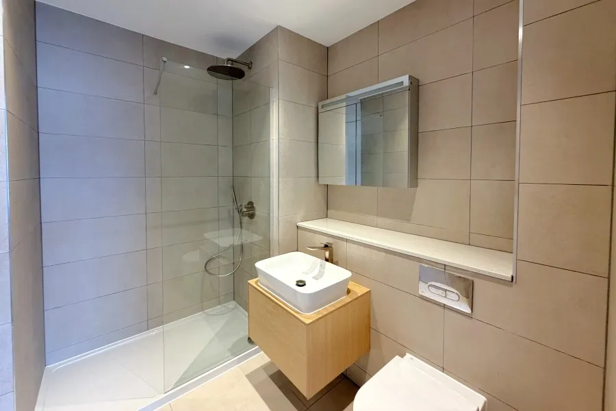 Towpath Crescent, Woking, GU21, photo 10