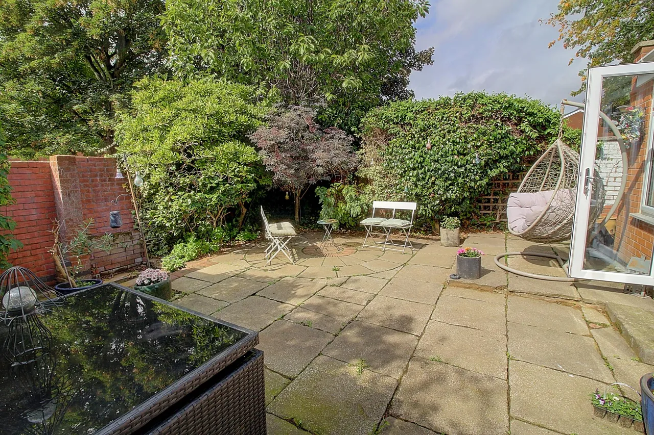 Elgar Close, Nuneaton, CV11, photo 14