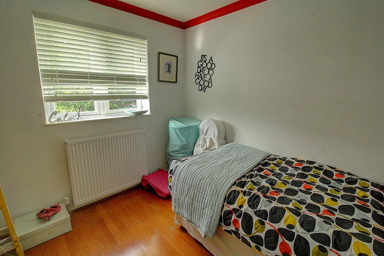 Elgar Close, Nuneaton, CV11, photo 12