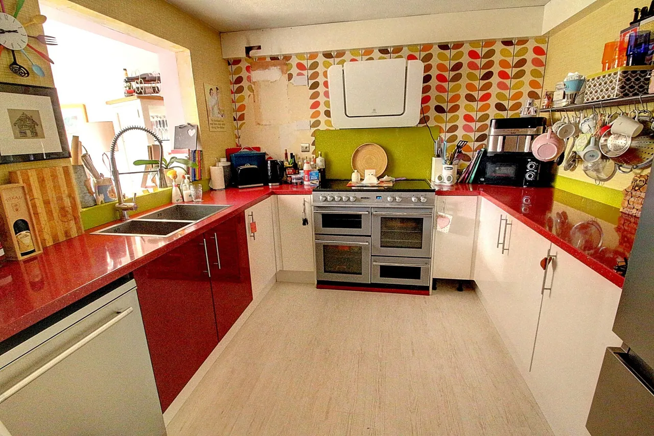 Elgar Close, Nuneaton, CV11, photo 3