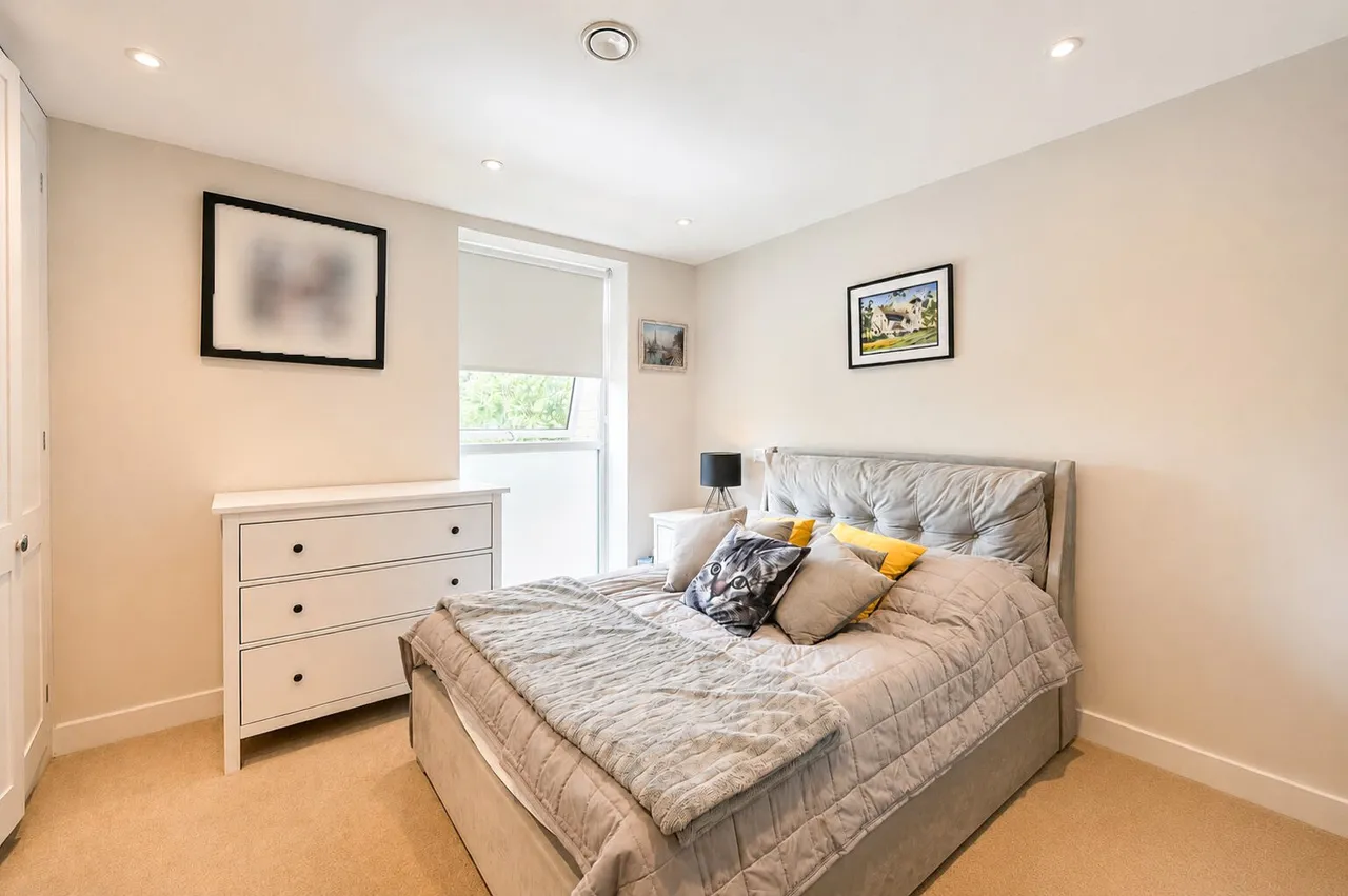 Flat 4, 32 West Barnes Lane, London, photo 8