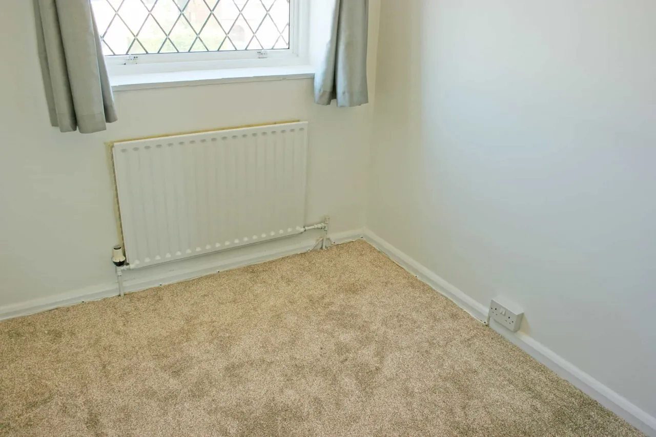 Dedworth Road, Windsor, Berkshire, SL4 5BB, photo 8