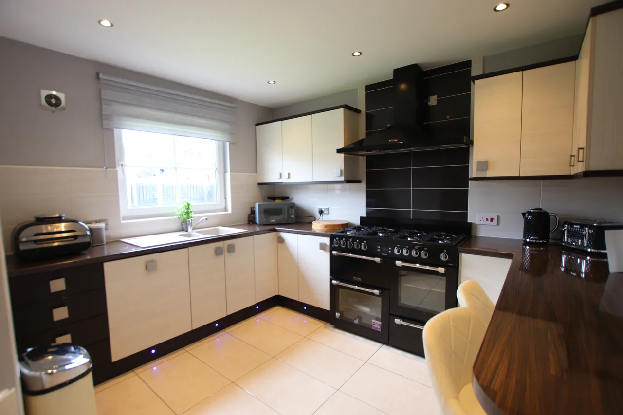 Hawthorn Grove, Broughty Ferry, DD5, photo 8