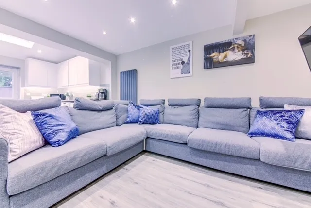 Swenson Avenue, NG7, photo 3