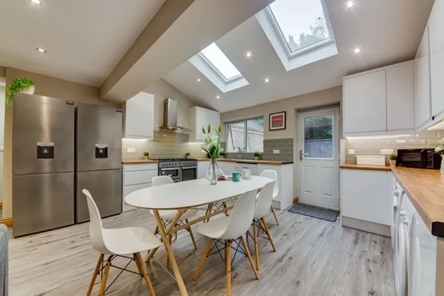 6 bed house to rent, Swenson Avenue, NG7