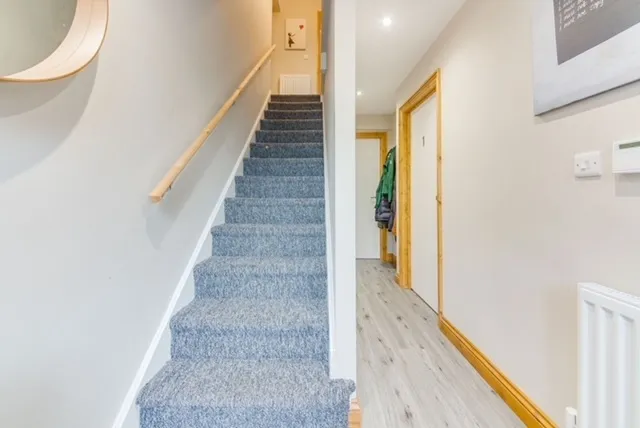 Swenson Avenue, NG7, photo 13