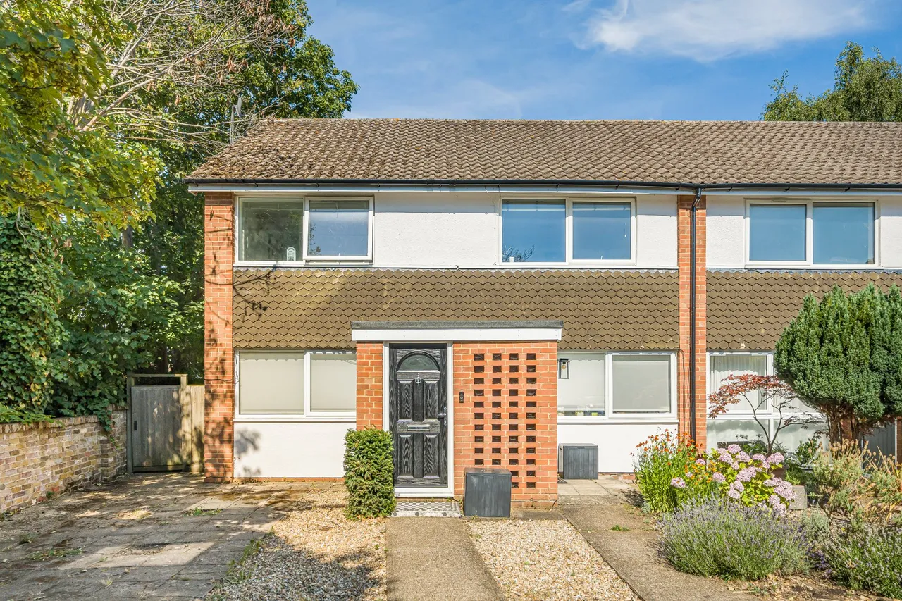Layton Court, Weybridge, KT13, photo 12