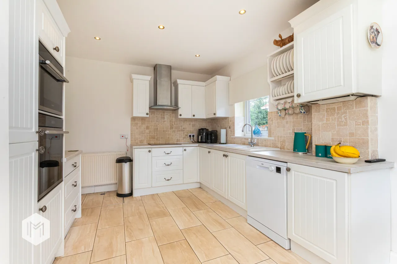 Hooten Lane, Leigh, WN7, photo 9