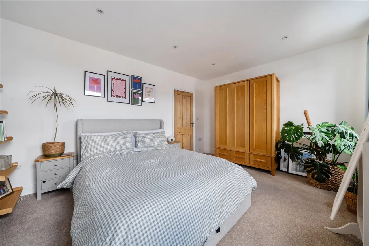 Alstone Croft, Cheltenham, GL51, photo 17