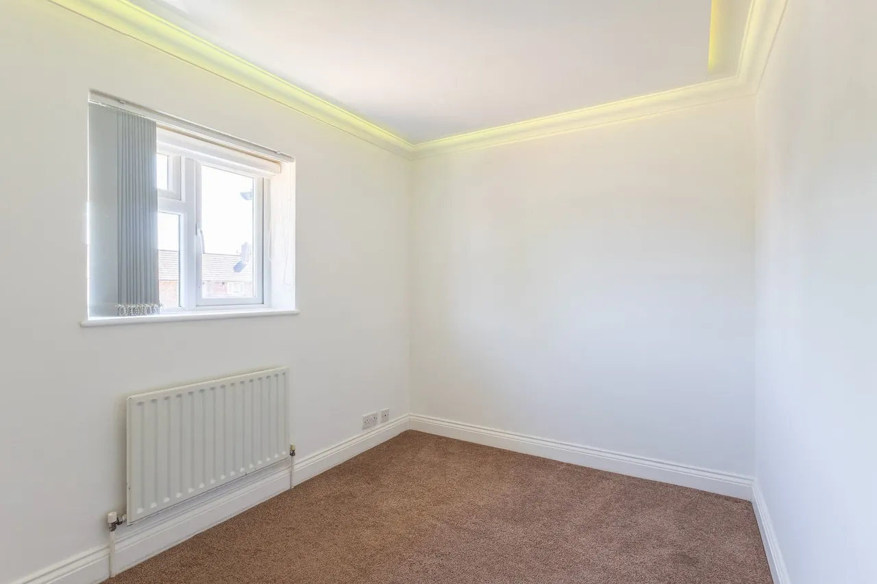 Sundridge Road, Woking, GU22, photo 11