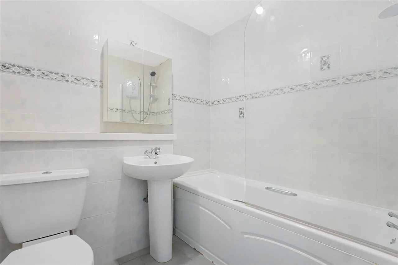 Hollywood, Largs, North Ayrshire, KA30, photo 10