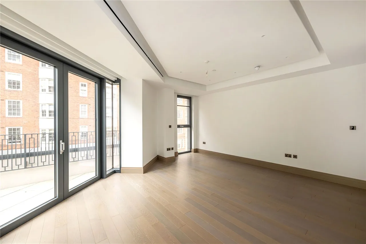 2 bed new home to rent, Lucan Place, Chelsea, SW3