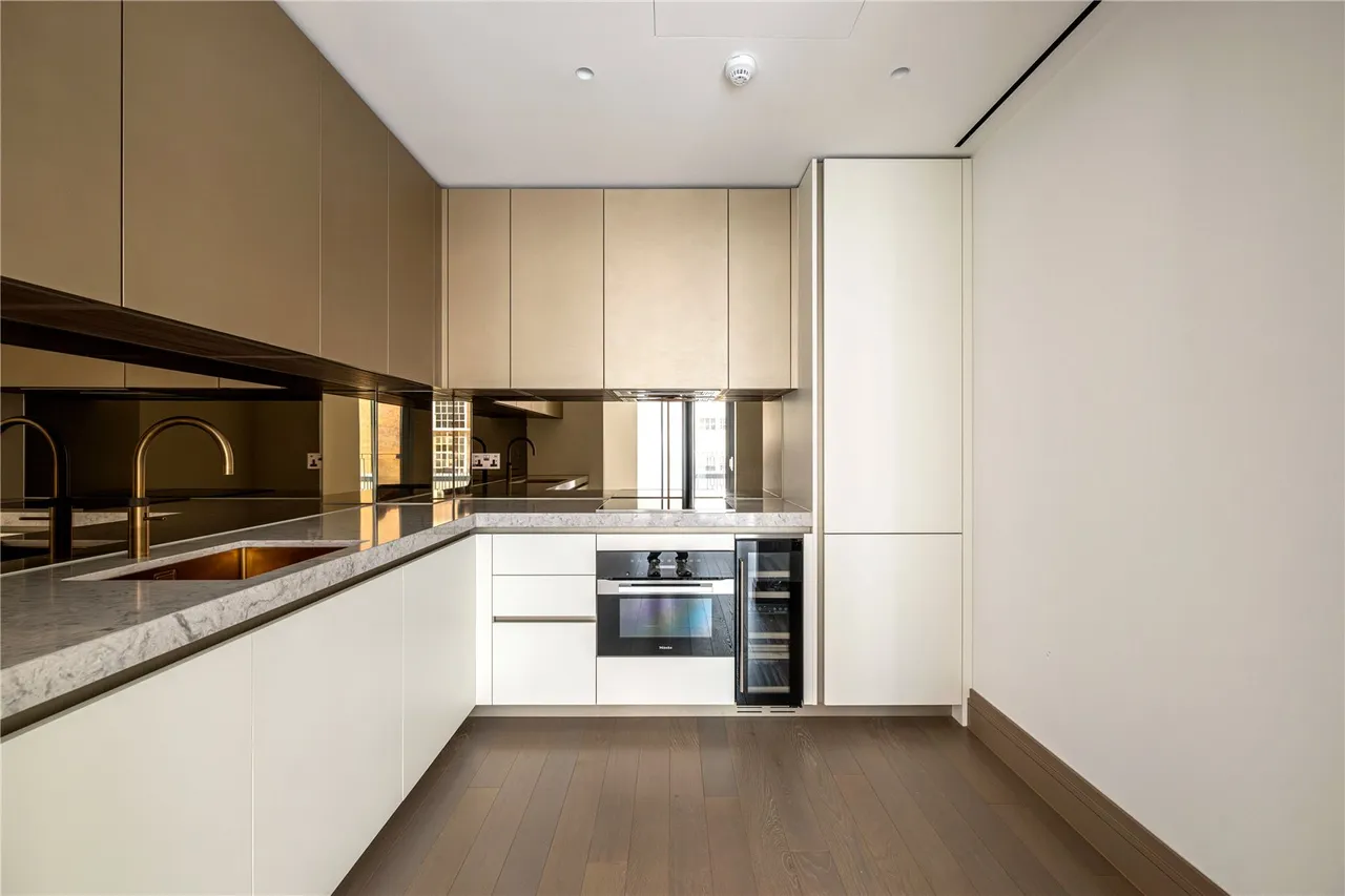 Lucan Place, Chelsea, SW3, photo 8