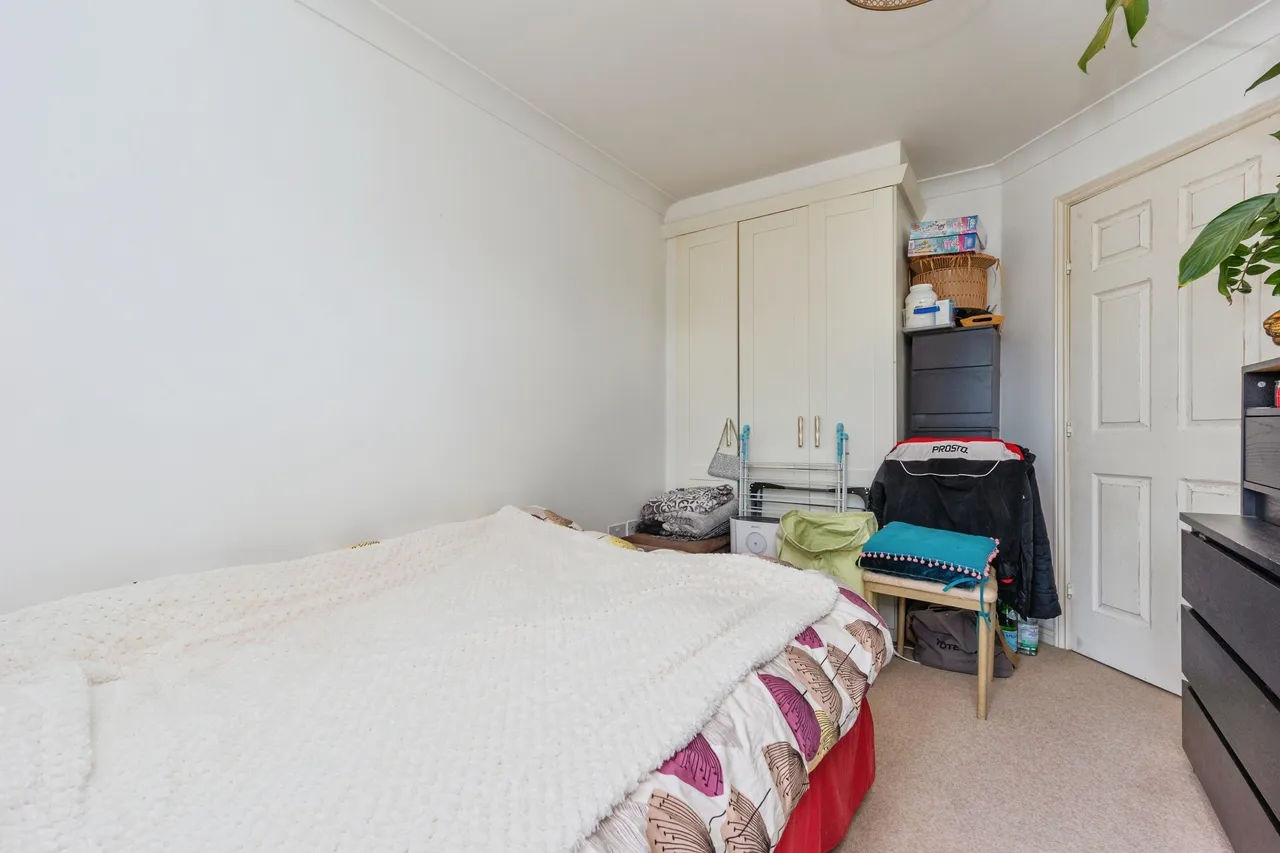 4 Actonville Avenue, Manchester, photo 8
