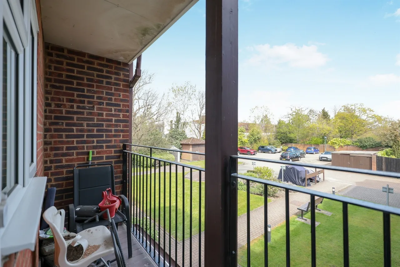 Furzehill Road, Borehamwood, WD6, photo 7