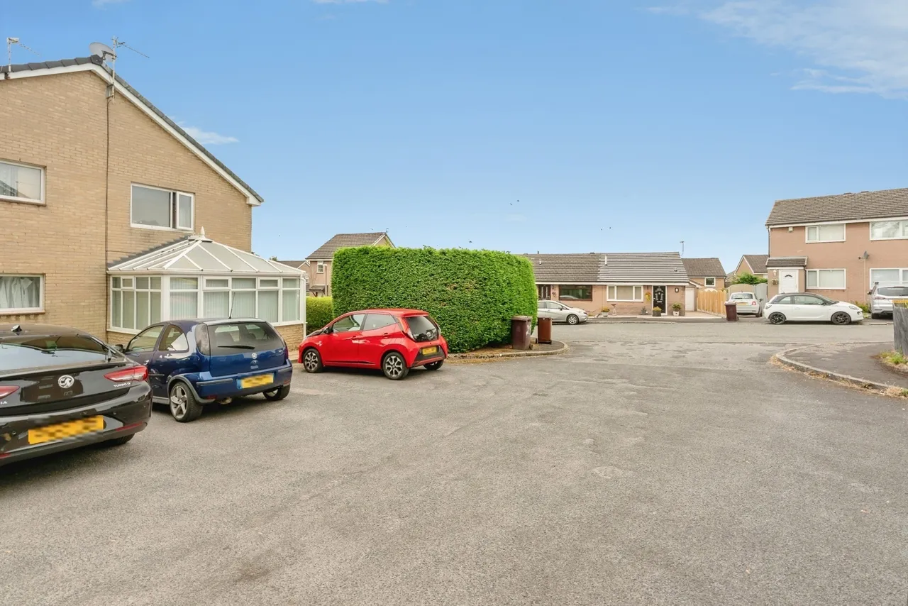 Castlerigg Drive, Burnley, Lancashire, BB12, photo 18