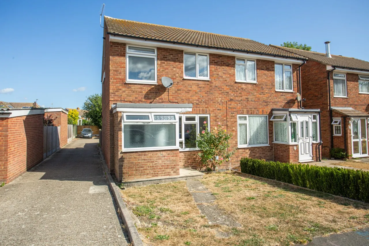 3 bed house for sale, Richmond Road, Whitstable, CT5