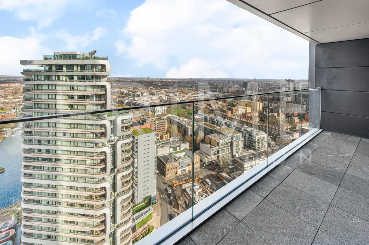 City Road, EC1V, photo 2