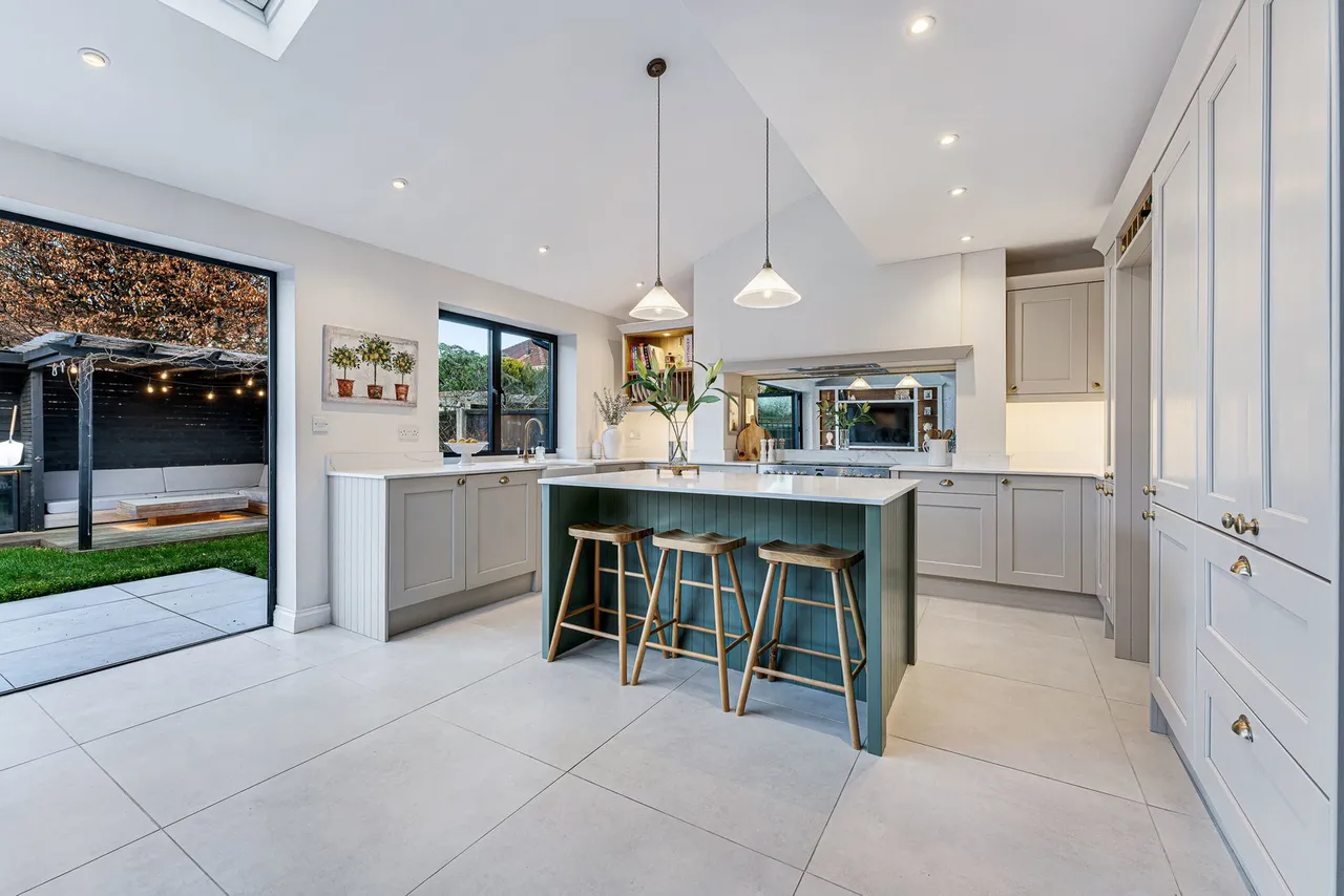 Hayman Avenue, Leigh, WN7 3UF, photo 4